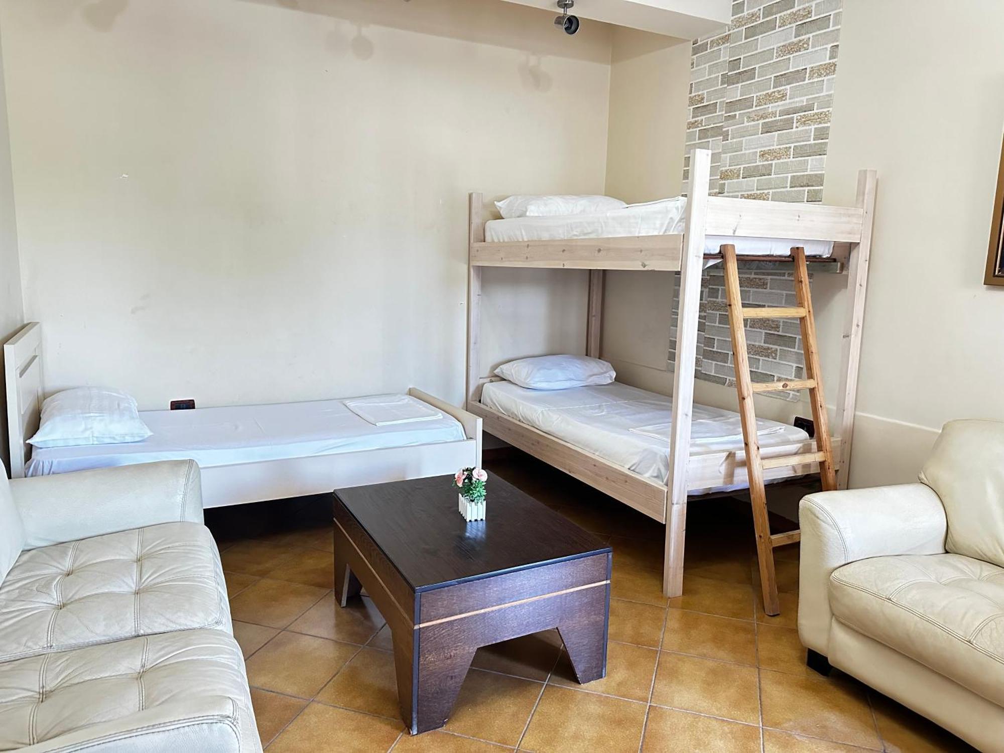 Blue Apartments Вльора Екстер'єр фото